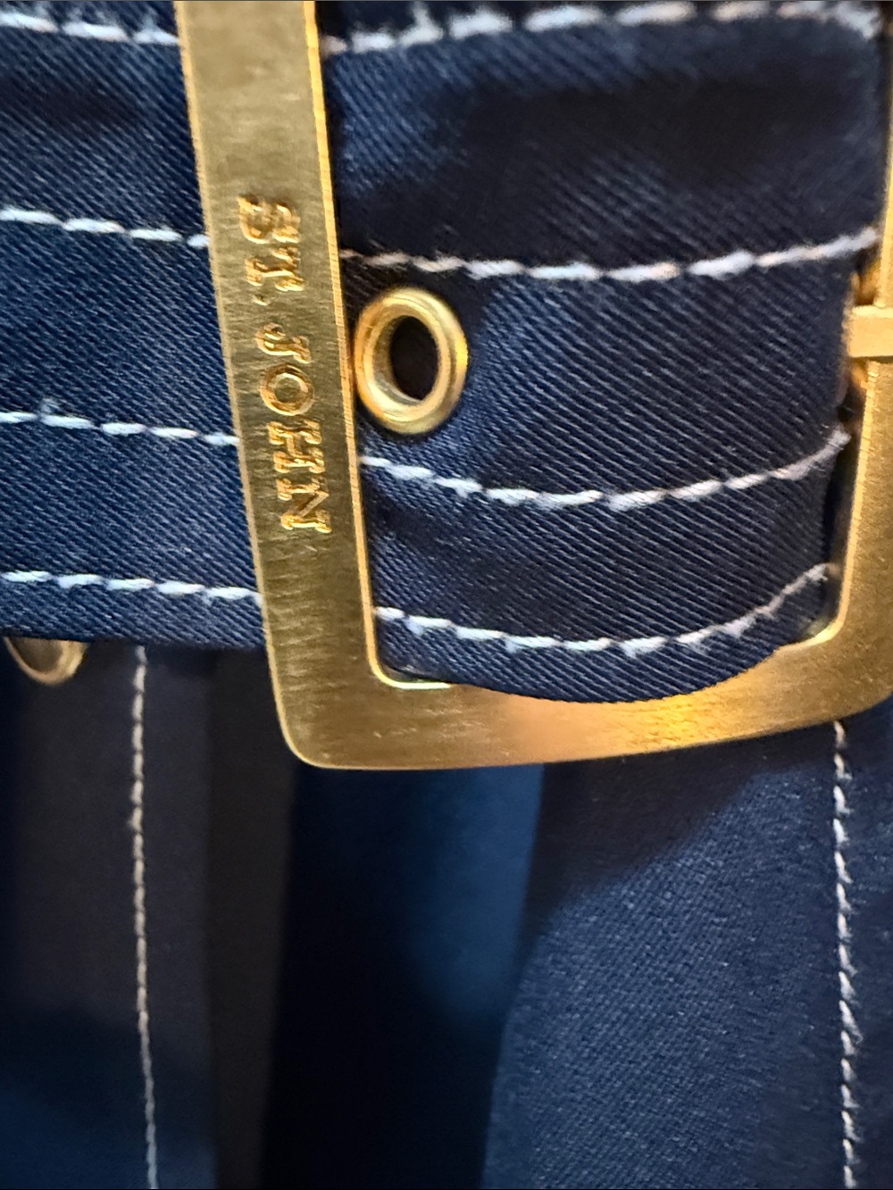 St John Classic Navy Trench Coat with White Stitching and Gold Accents & Belt - Picture 3 of 10